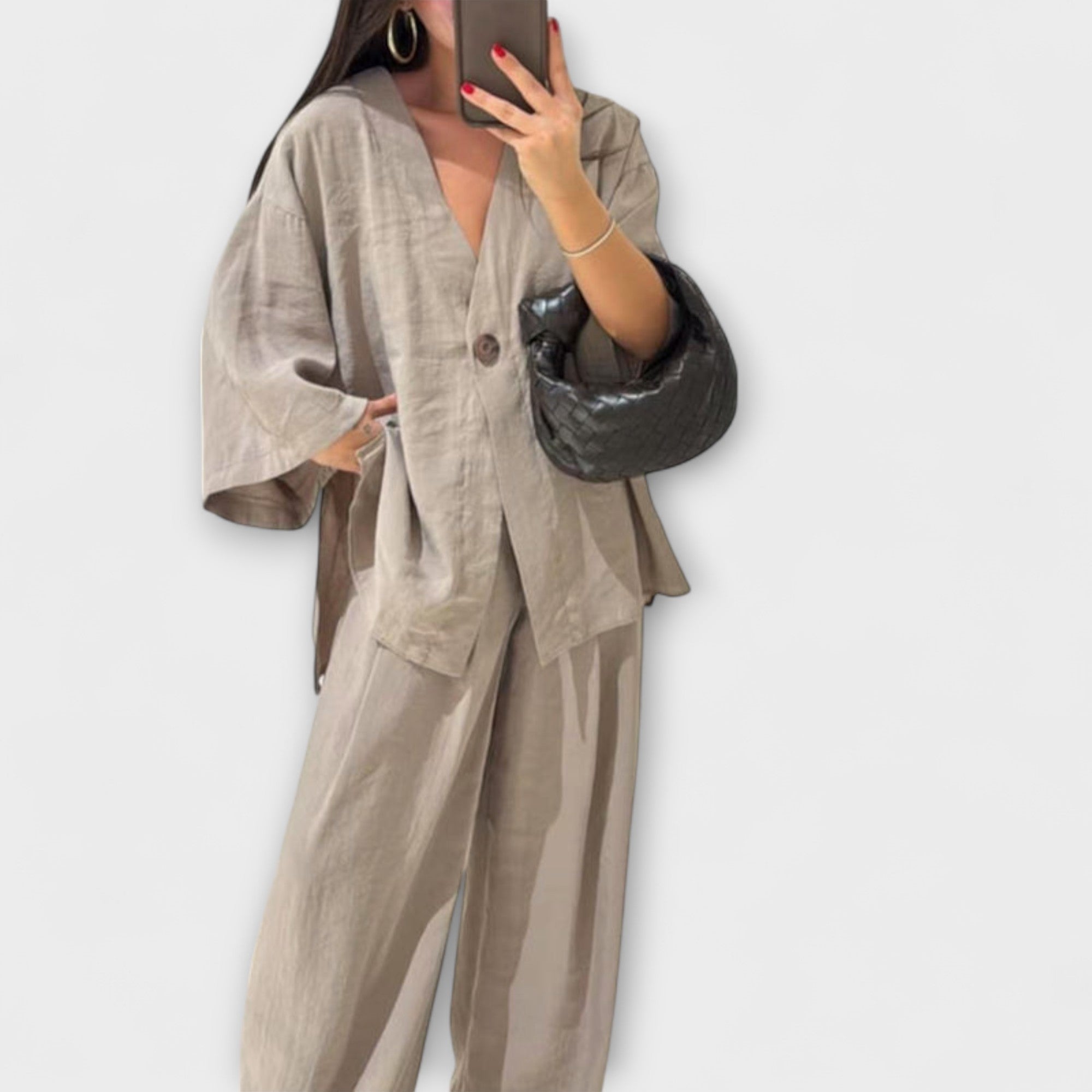 Jacqueline - Lässiges V-Ausschnitt Top und Hosen Duo