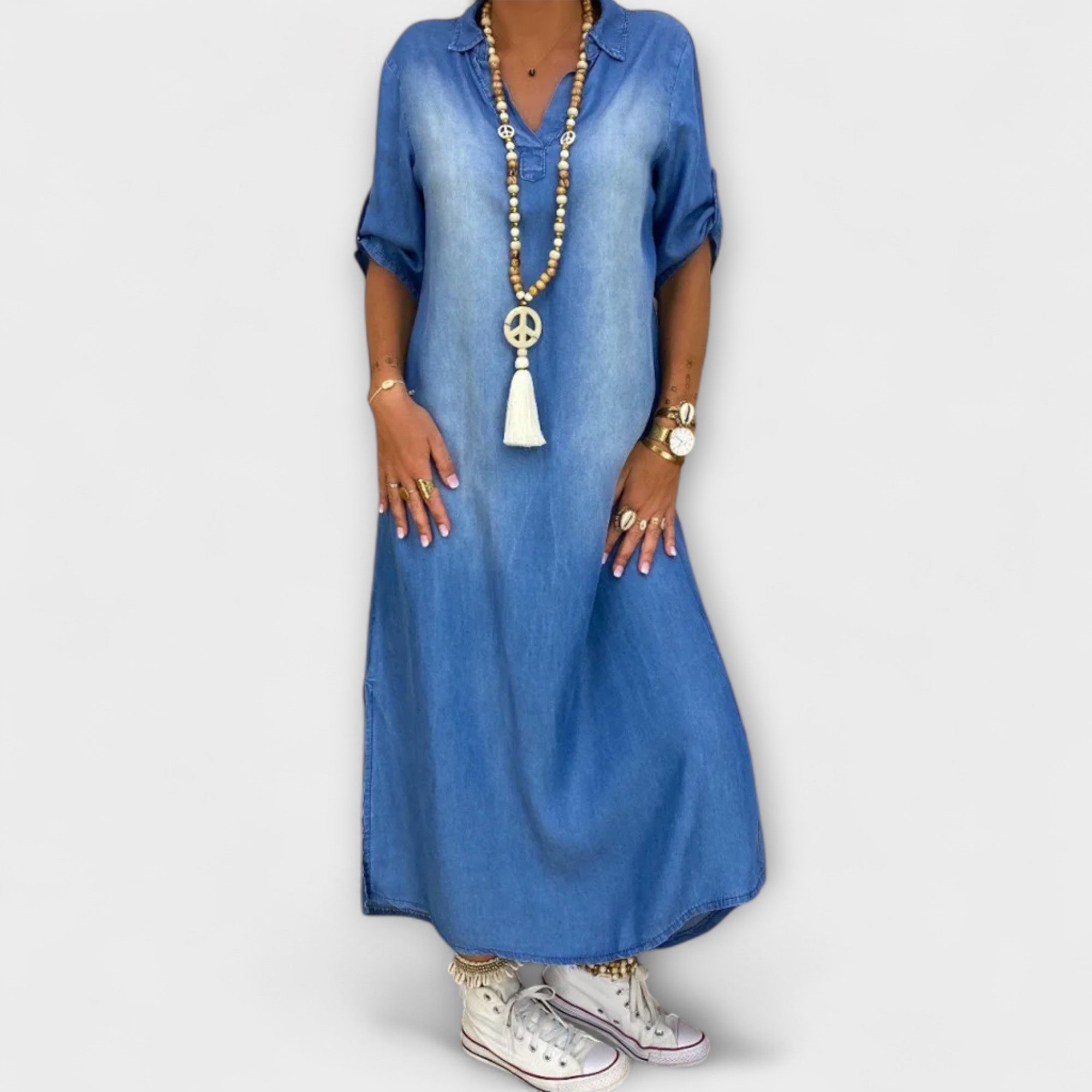 Lea - Langes Denim-Look Kleid mit seitlichem Schlitz