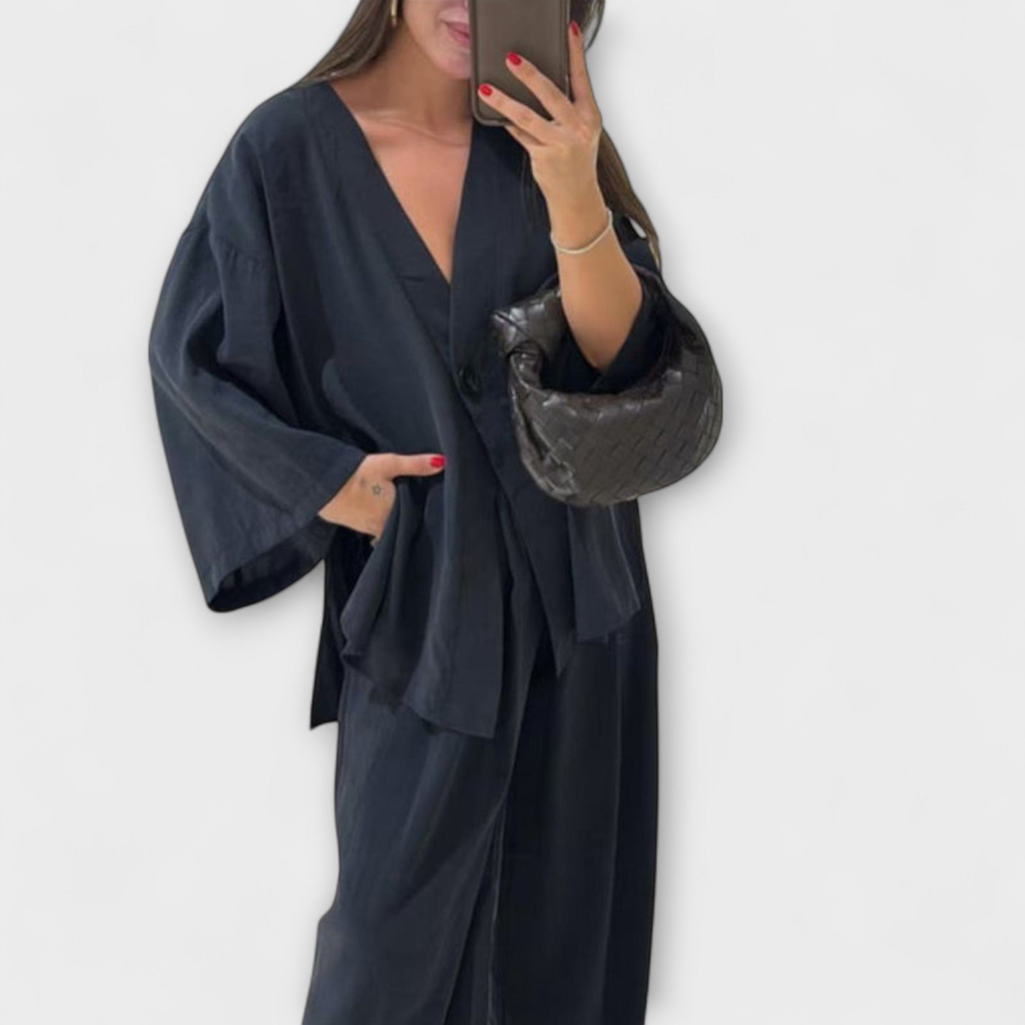 Jacqueline - Lässiges V-Ausschnitt Top und Hosen Duo