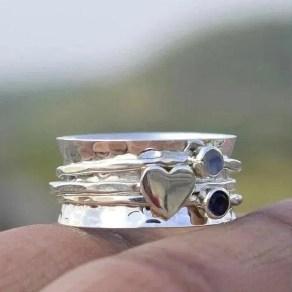 Herzförmiger Spinner Ring