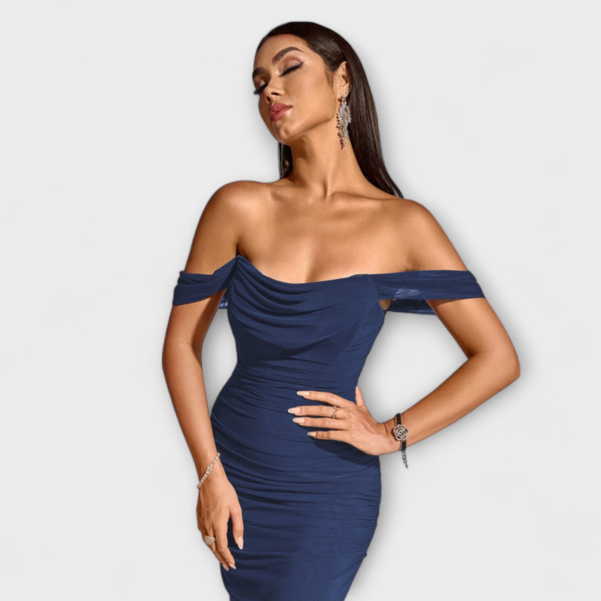 Ione - Off-Shoulder Rüschenshirt-Kleid