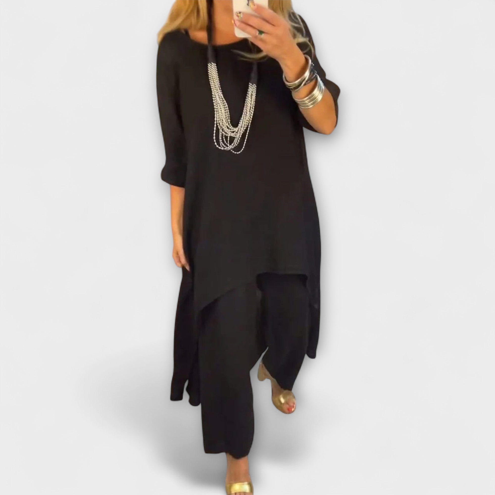 Tabea - Leinenanzug mit Rundhalsausschnitt