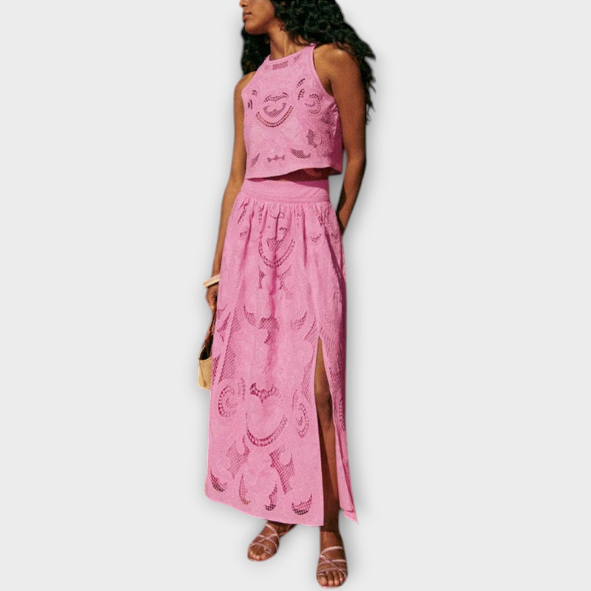 Milla - Atemberaubendes Cutout-Spitzen-Set