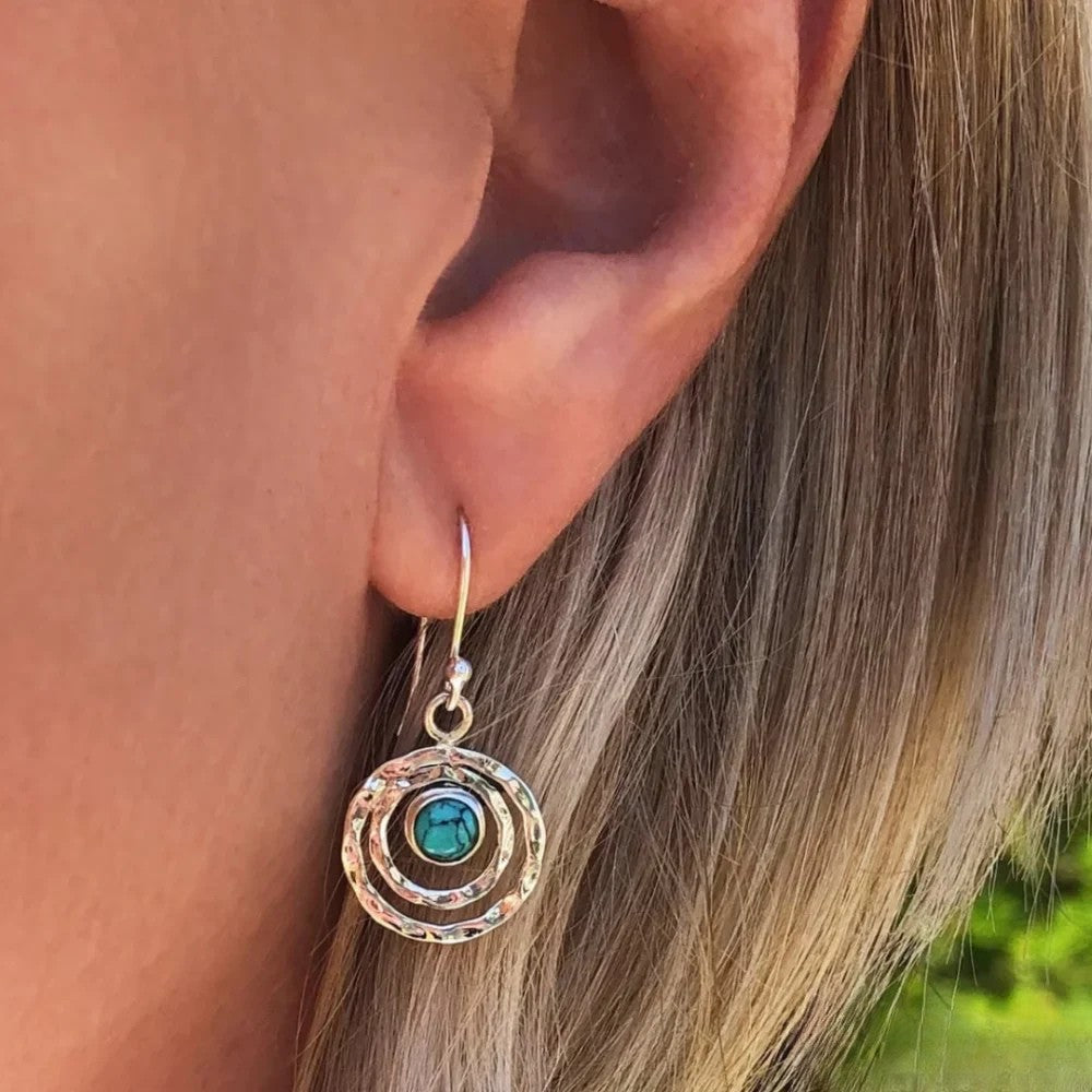 Boho Saturn Ohrringe mit Türkisstein in Silber & Gold