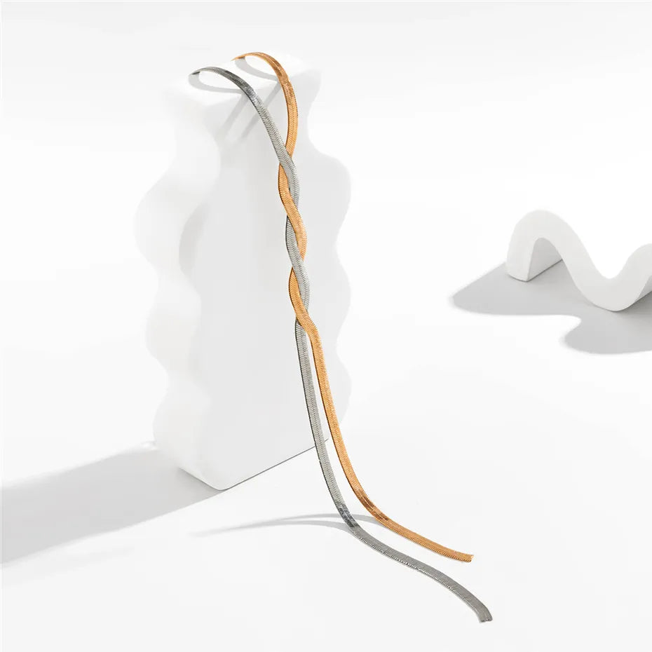 Elegante Lange Halskette mit Verstellbarem Schlangendesign