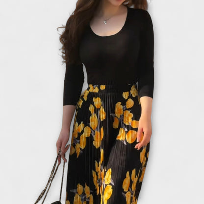 Violette - Faltenrock und Top Ensemble