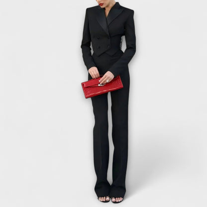 Noa - Kurzes Blazer-Set mit schwarzen Perlenverzierungen