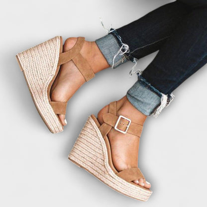 Elizabeth - Stylische Damenschuhe mit Riemen