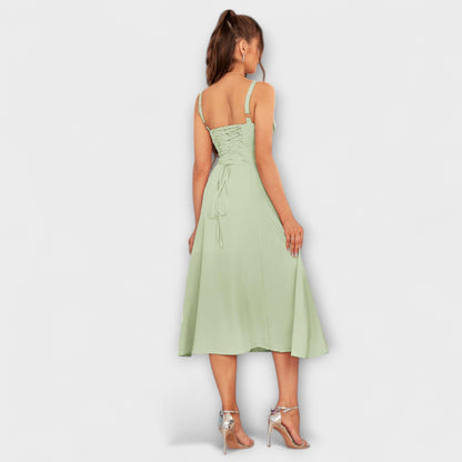 Hoffnung - Rüschentop-Kleid mit Schlitzdetail