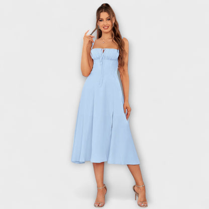 Hoffnung - Rüschentop-Kleid mit Schlitzdetail