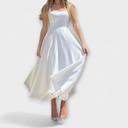 Lumea – Elegantes Midi-Kleid