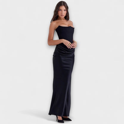 Off-Shoulder Satin Maxikleid mit Drapierung